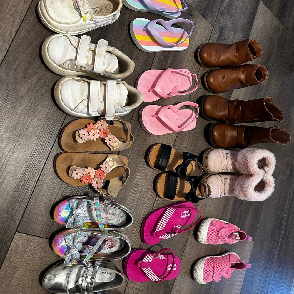 Toddler Girl Size 9 Shoe Bundle